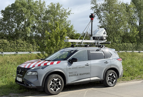 Teccon_mobile mapping_Riegl Mobile mapping wagen uitgerust met 360° camera en LiDAR scanners